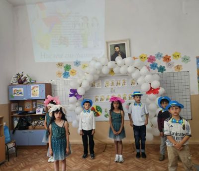 Тържествено връчване на удостоверения  3